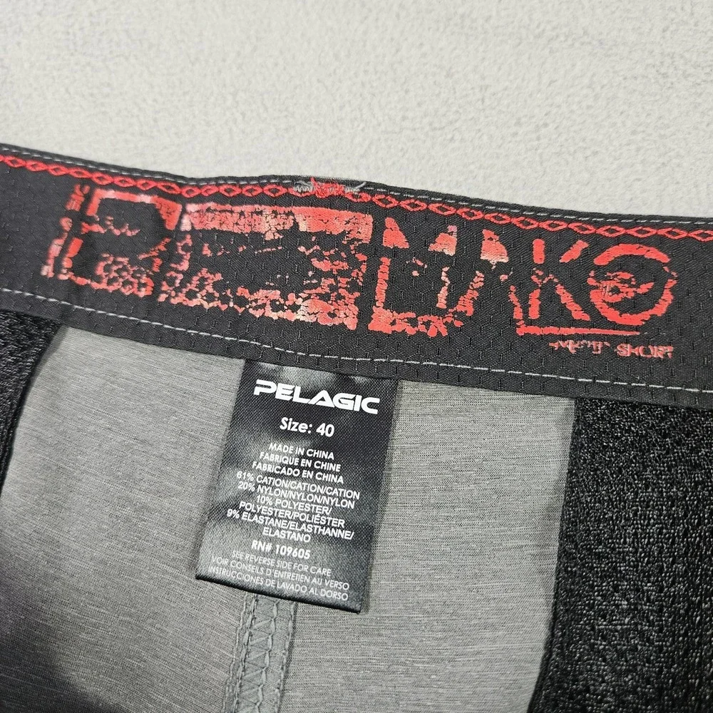 Pelagic Mako Hybrid Shorts Mens 40 Grey Fishing Performance Stretch Boating
